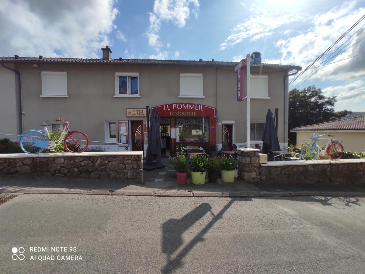 Hotel Le Pommeil Guéret Екстериор снимка